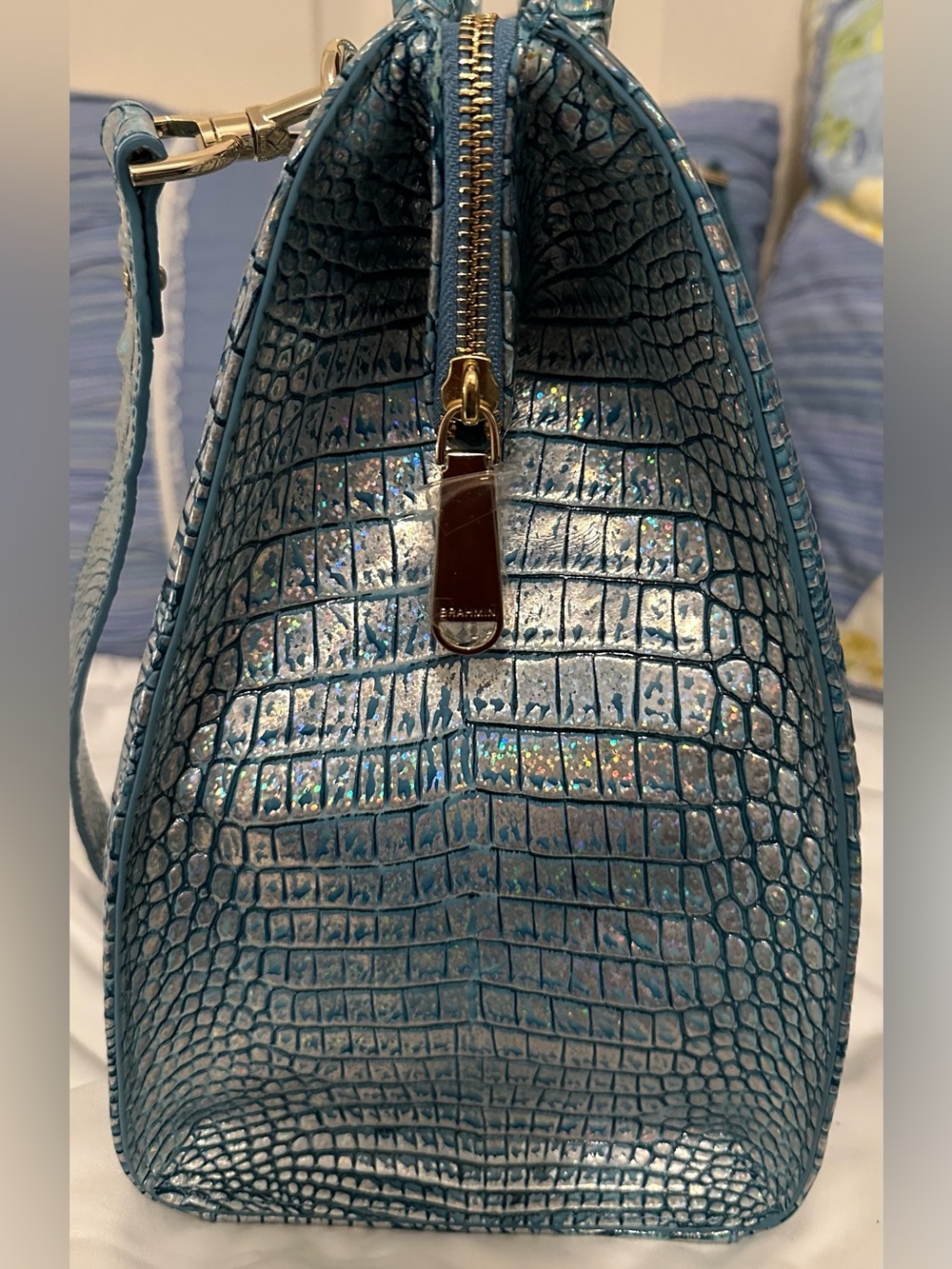 Great Price !!  Brahmin Arctic Blue Large Caroline Satchel. Including charm - Picture 5 of 10
